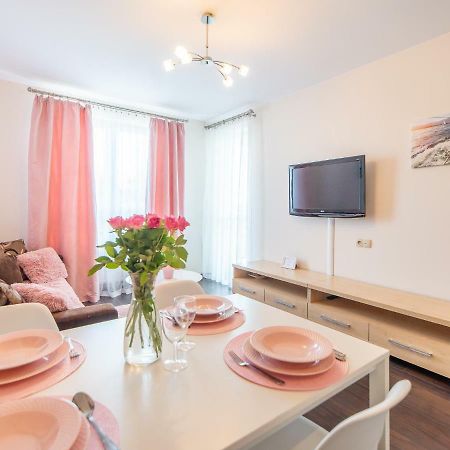 Apartamenty Prywatne W Hotelu Przy Plazy Diva Kołobrzeg Eksteriør billede
